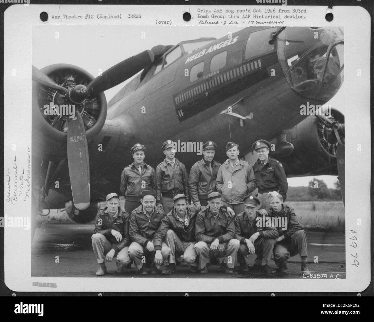 Lt. Sumarlidason And Crew Of The 358Th Bomb Squadron, 303Rd Bomb Group, Beside A Boeing B-17 'Flying Fortress' 'Hell's Angels', England, 20 July 1943. Stock Photo