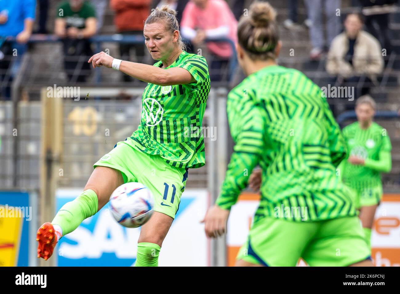 Potsdam, Germany. 15th Oct, 2022. Soccer, Women Bundesliga, Turbine Potsdam VfL Wolfsburg