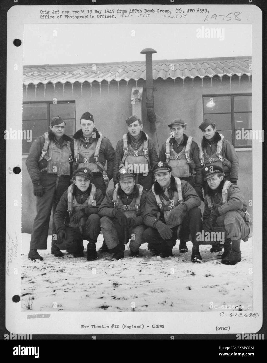 Edwards And Crew Of The 487Th Bomb Group, Based In England. 22 January 1945. Stock Photo