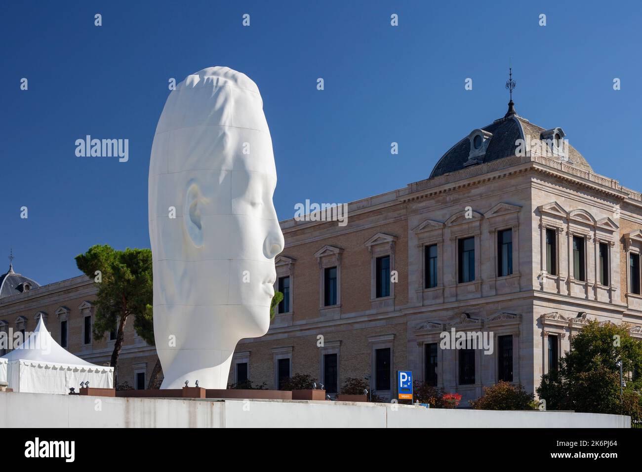 Editorial Madrid, Spain - September 20, 2022: The 12 meter high sculpture of 'Julia' in the Plaza Colon in Madrid, Spain, Europe. Stock Photo