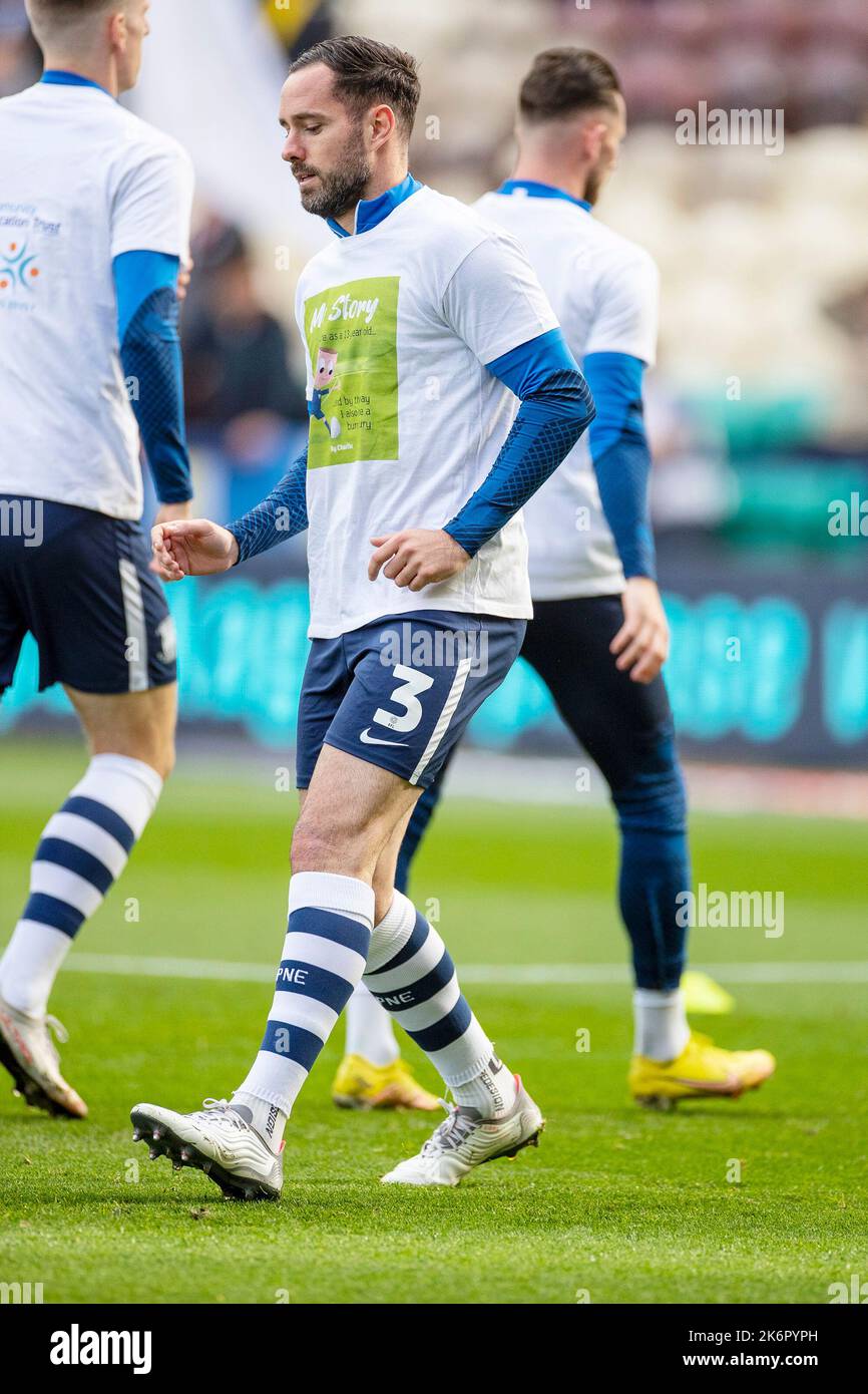 Greg Cunningham (3) of Preston North End warms up during the Sky Bet Championship match between Preston North End and Stoke City at Deepdale, Preston on Saturday 15th October 2022. (Credit: Mike Morese | MI News) Credit: MI News & Sport /Alamy Live News Stock Photo