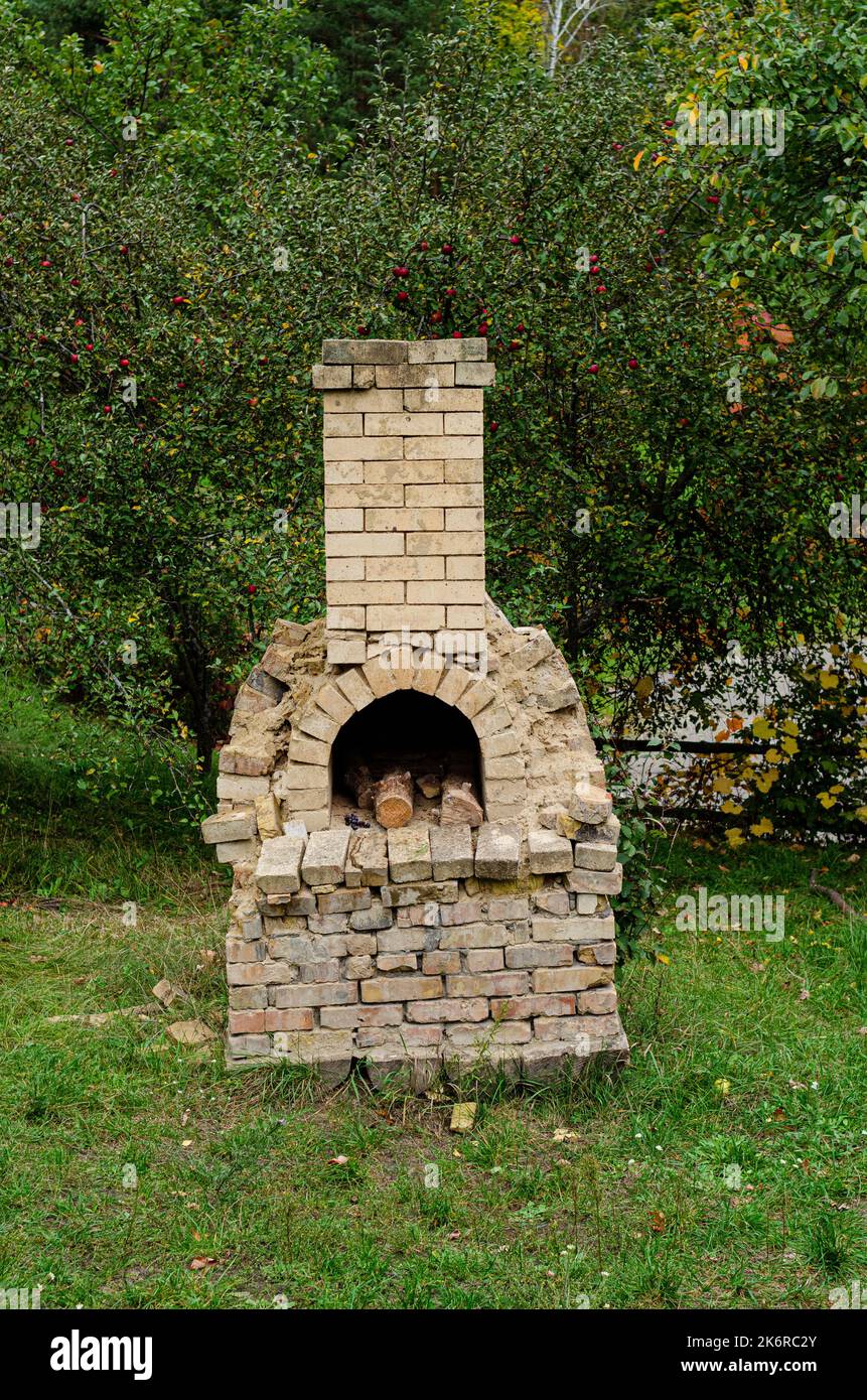 Large outdoors oven. Pirogovo, Kiev, Ukraine Stock Photo Alamy