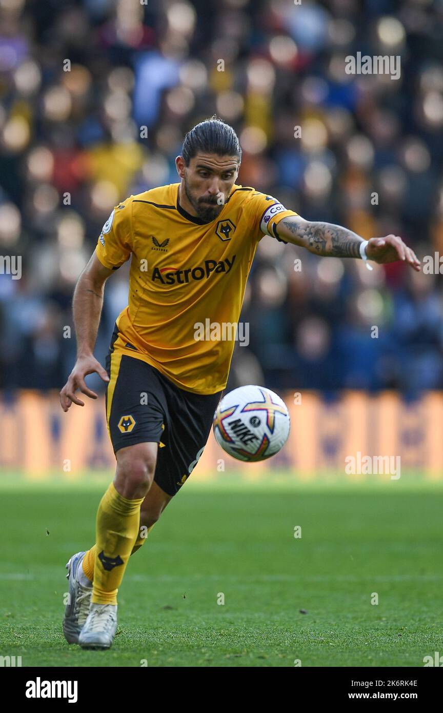8 molineux (wolverhampton wanderers) hi-res stock photography and ...