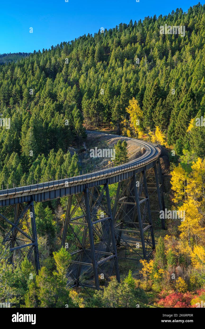 Railroad trestle bridge montana hires stock photography and images Alamy