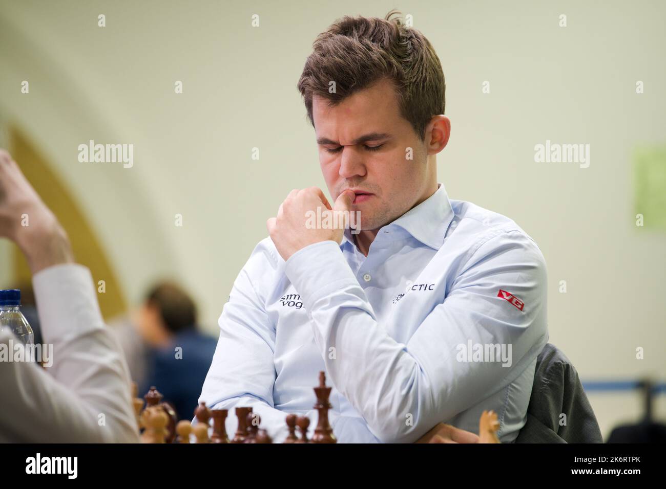 World Chess Championship: Ian Nepomniachtchi's glare, Magnus