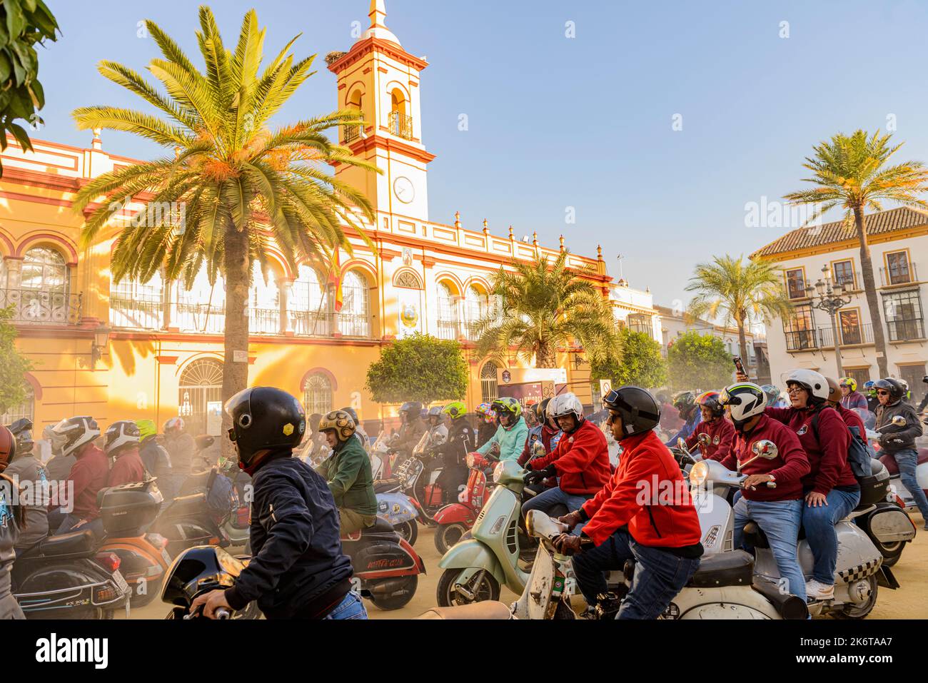 Arahal, Seville.Spain. October 15, 2022. In October, "El Avispero" (The Wasp's Nest) is held in Arahal (Seville). A meeting of Vespa scooter enthusias Stock Photo