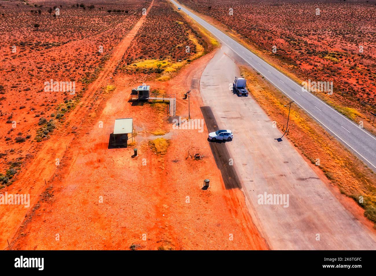 Dolo hill Rest area stop over for motor vehicles on Barrier highway A32 in australian outback. Stock Photo