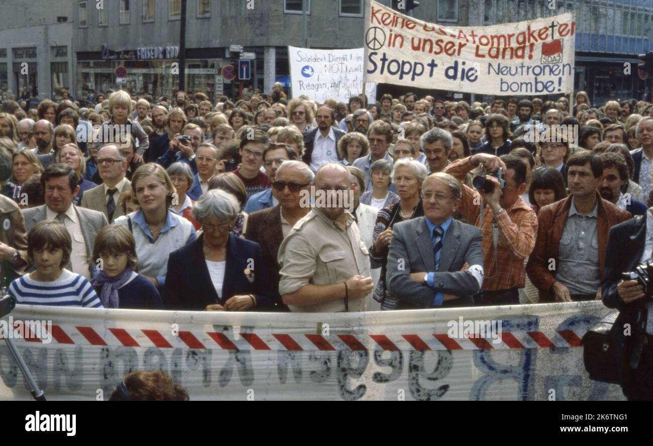 Ruhr area. Peace Movement. Armament. Nuclear Weapons 81 Stock Photo