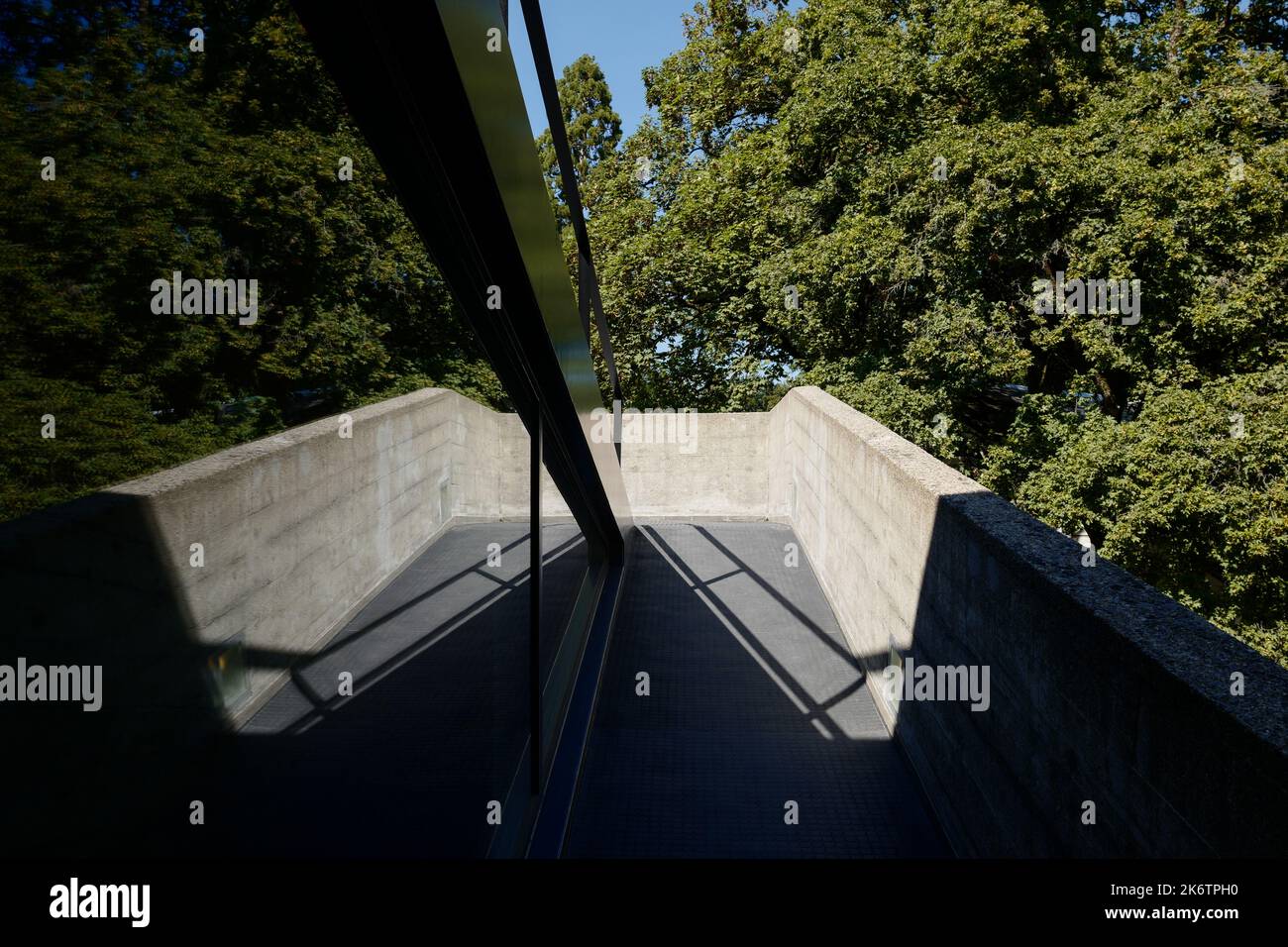 Pavillon Le Corbusier (previously Centre Le Corbusier / Heidi Weber Museum), completed in 1967, Zürich, Switzerland, August 2022 Stock Photo