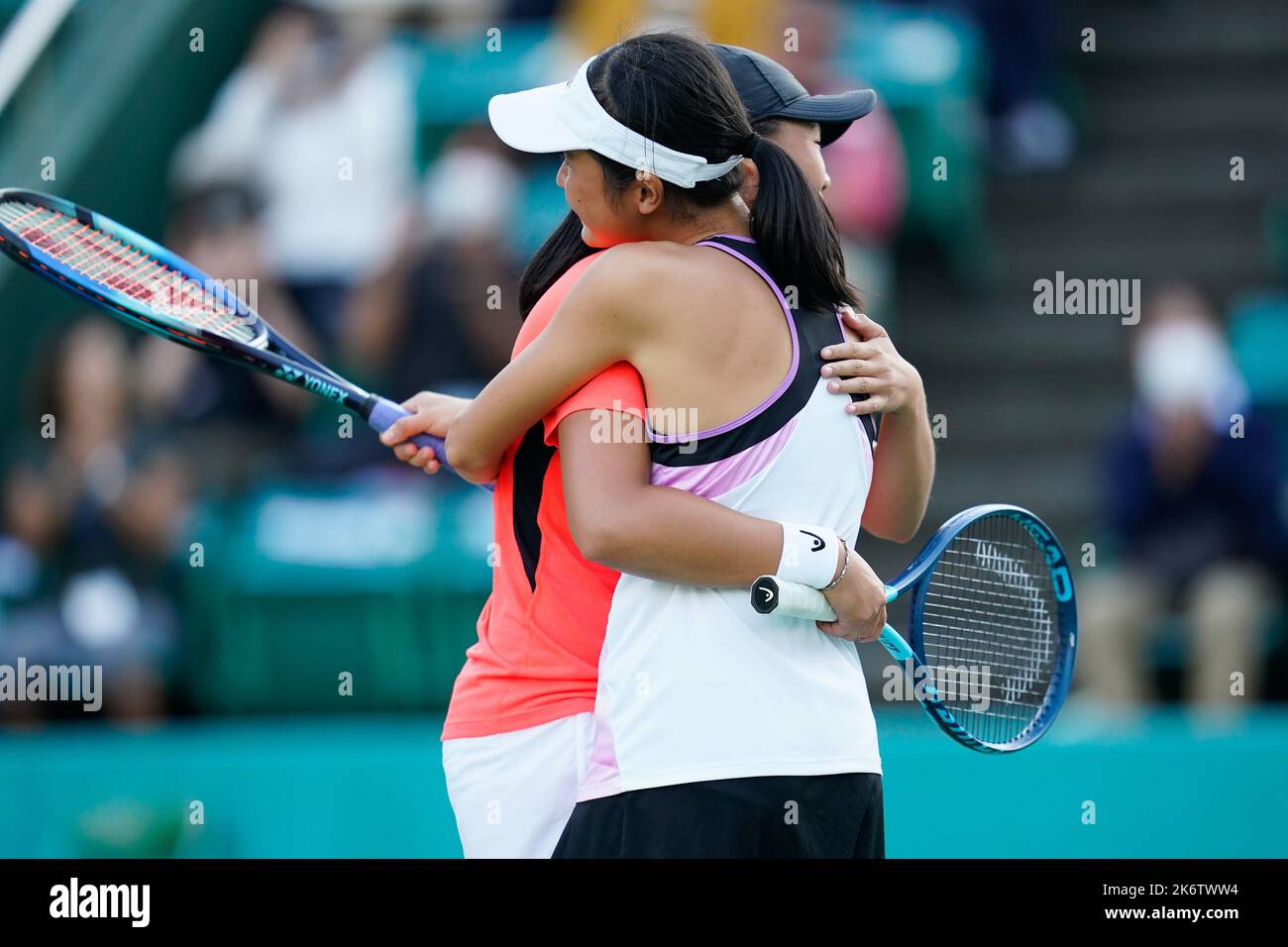 Osaka, Japan. 15th Oct, 2022. (L-R) Yu-Yun Li (TPE), Sara Saito (JPN), October 15, 2022 - Tennis : Girls' Doubles Final Match between Yu-Yun Li (TPE)/Sara Saito (JPN) 2-0 Sayaka Ishii (JPN)/Hayu Kinoshita (JPN) at ITC Utsubo Tennis Center during Osaka Mayor's Cup World Super Junior Tennis Championships 2022 in Osaka, Japan. Credit: SportsPressJP/AFLO/Alamy Live News Stock Photo