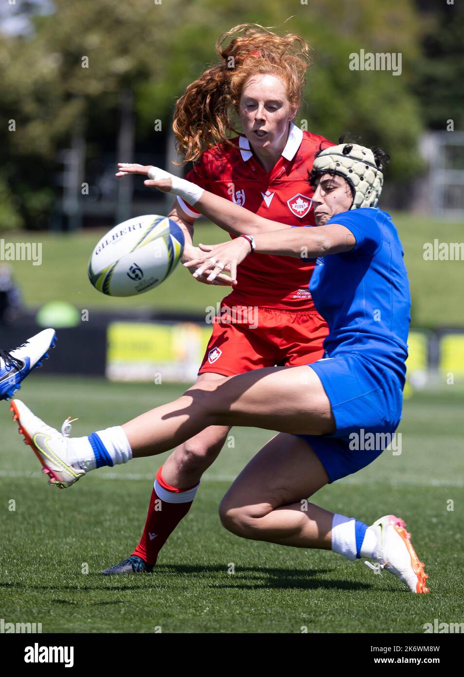 Canada's Alex Tessier puts a chip kick through during the Women's Rugby World Cup pool B match at Waitakere Stadium, Auckland, New Zealand. Picture date: Sunday October 16, 2022. Stock Photo