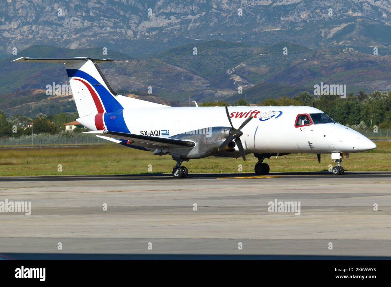 D-CAOB Air Omega Embraer EMB-120ER(FC) Brasilia Photo by Vincent