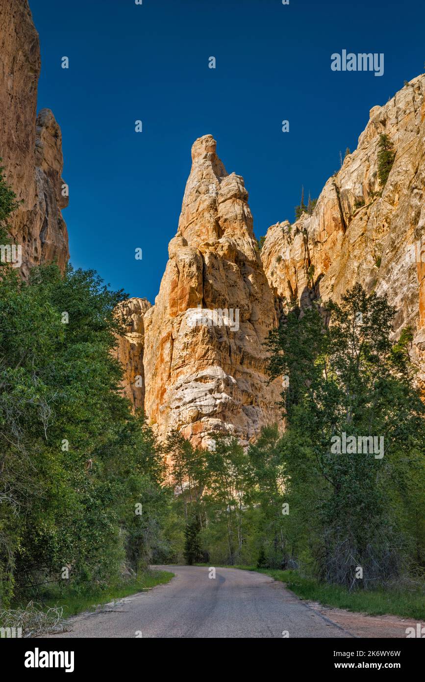 Tower Rock, er sandstone formation, Sheep Creek Canyon Geological