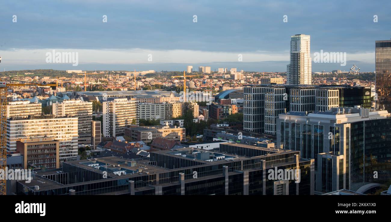 Scape rooftop hi-res stock photography and images - Alamy