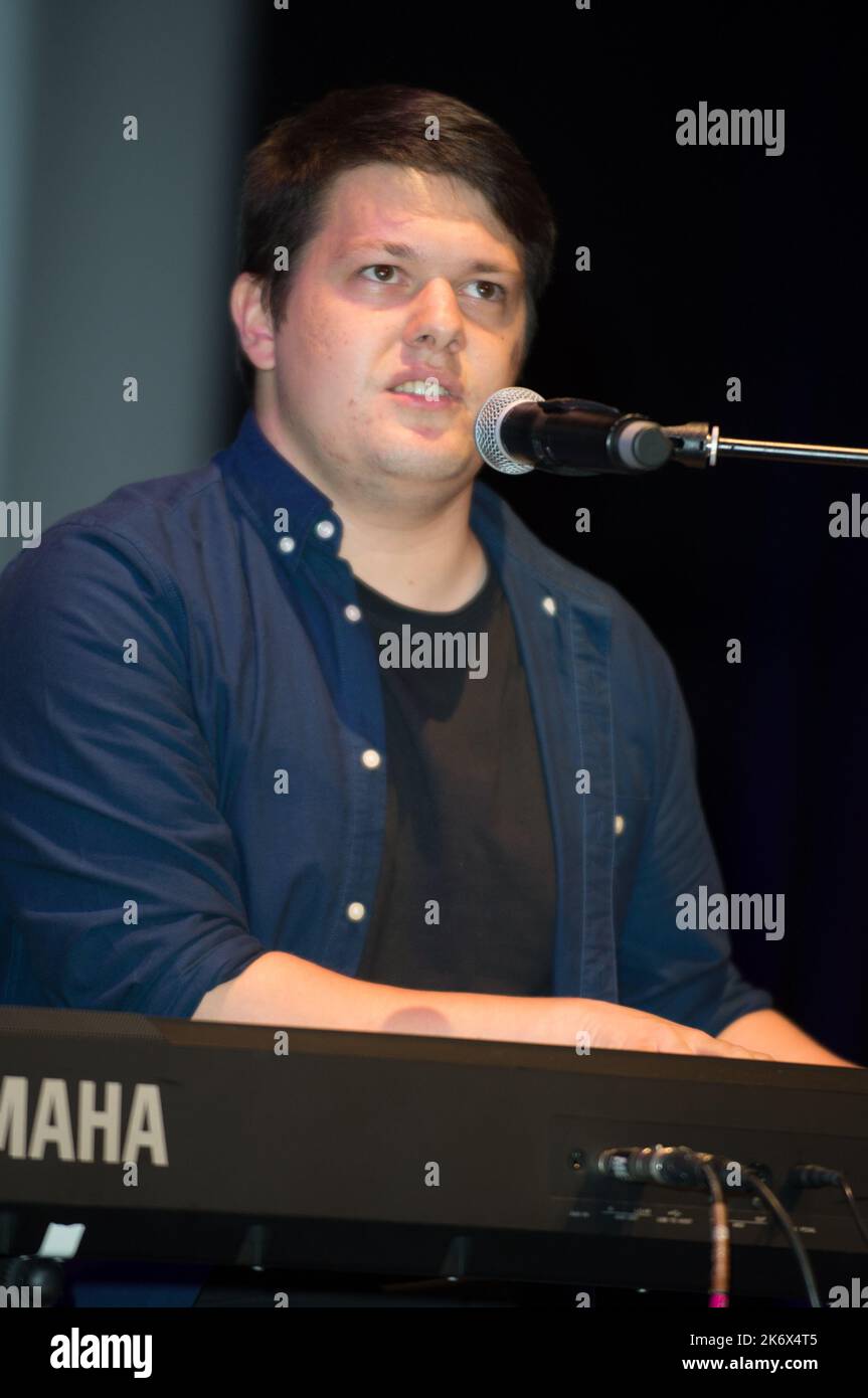 Terry brogan hi-res stock photography and images - Alamy