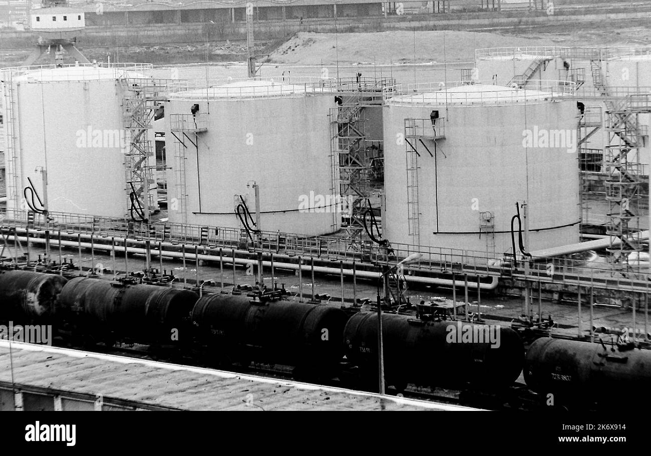 Storage and transshipment of oil at the "ManTess" facility in Riga