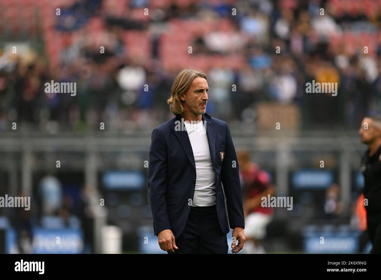 Milan, Italy. 16th Oct, 2022. Coach Davide Nicola Us Salernitana and Coach Simone Inzaghi of Fc Inter during the Italian Serie A tootball match between nter FC Internazionale and US Salernitana on 16 of October 2022 at Giuseppe Meazza   San Siro Siro stadium in Milan, Italy. Credit: Tiziano Ballabio Credit: Independent Photo Agency/Alamy Live News Stock Photo