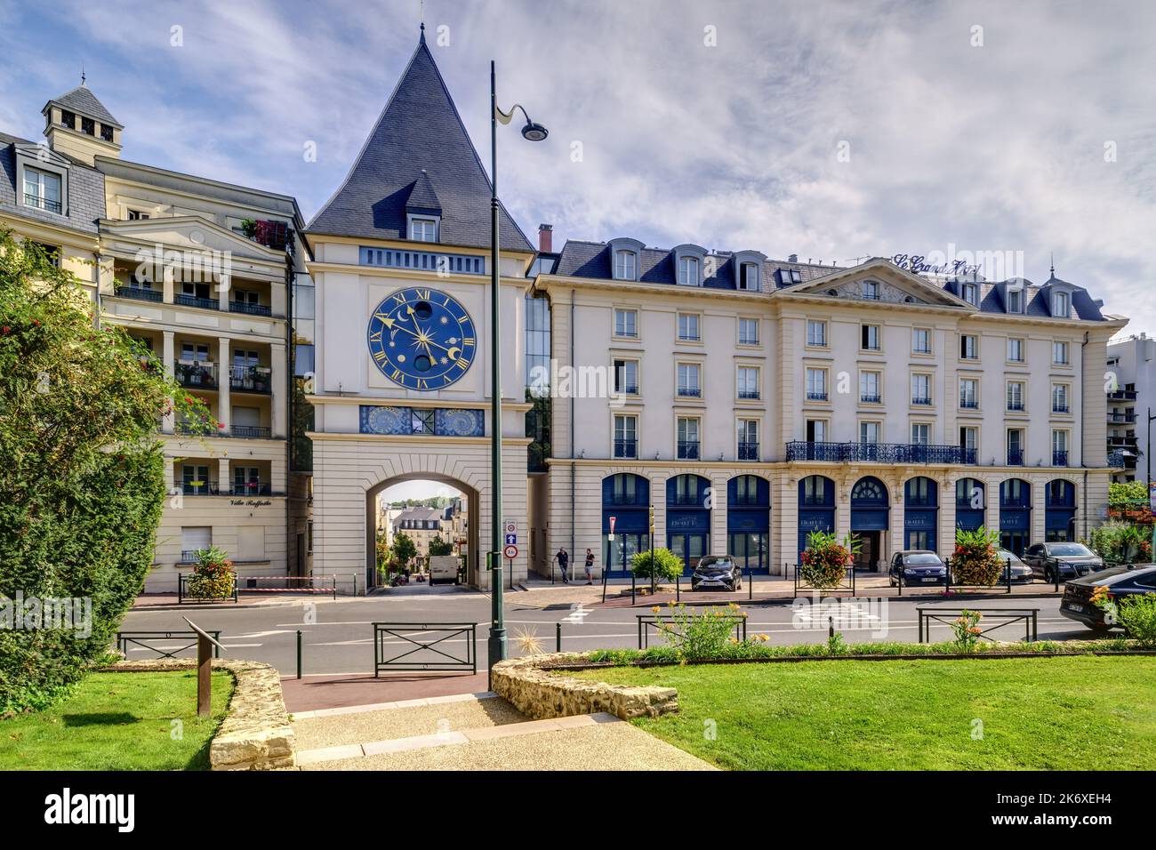 Le Plessis-Robinson, neue traditionelle Architektur, Hotel // Le Plessis-Robinson, New Traditional Architecture, Hotel Stock Photo