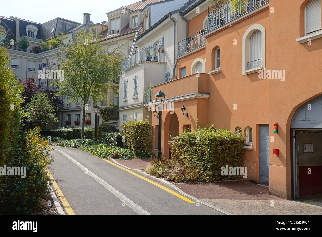 Le PlessisRobinson, neue traditionelle Architektur // Le Plessis
