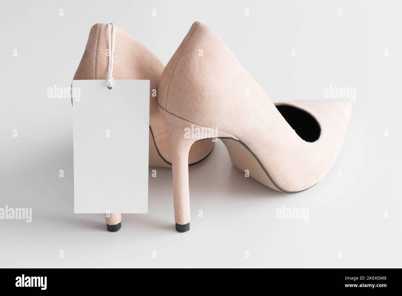 Pink high heels hi-res stock photography and images - Alamy