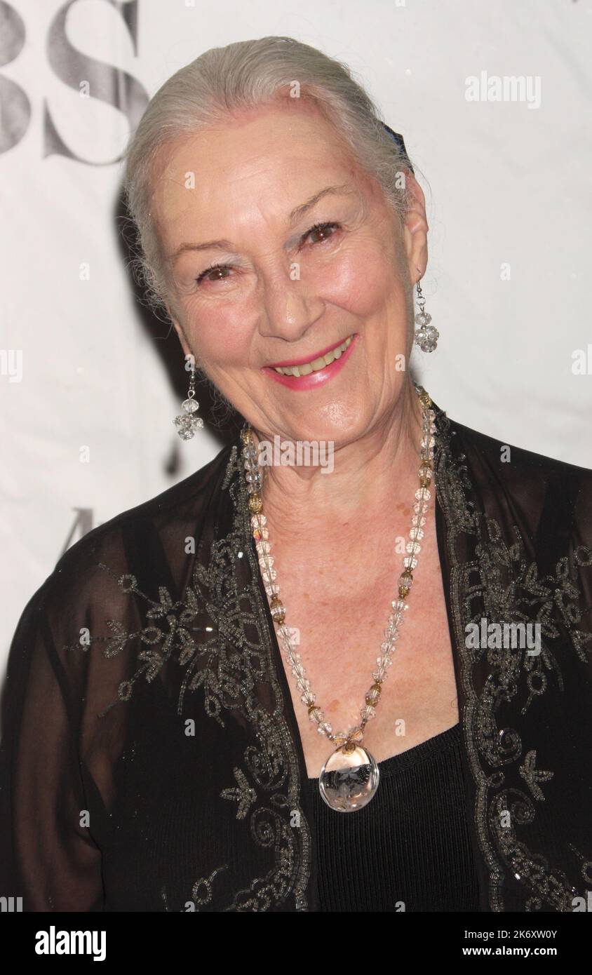 Rosemary Harris attends The American Theatre Wing's 64th Annual Tony