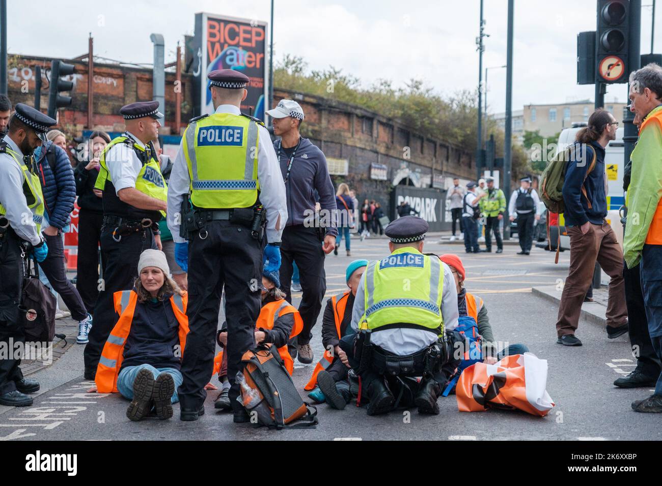 Just Stop oil continue to block various parts of London leading to a