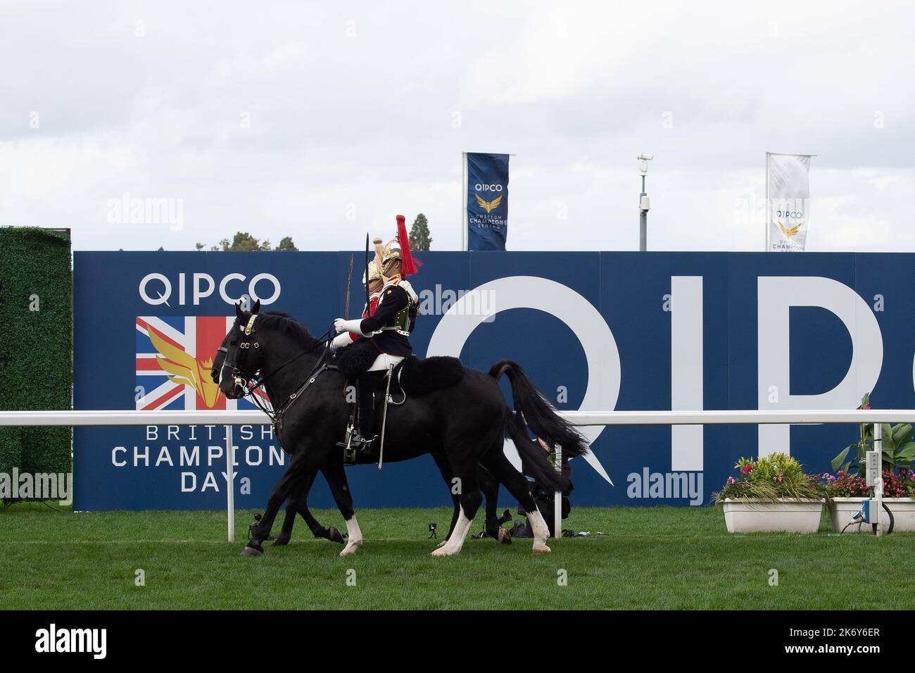 Ascot, Berkshire, UK. 15th October, 2022. Soliders from the Royal
