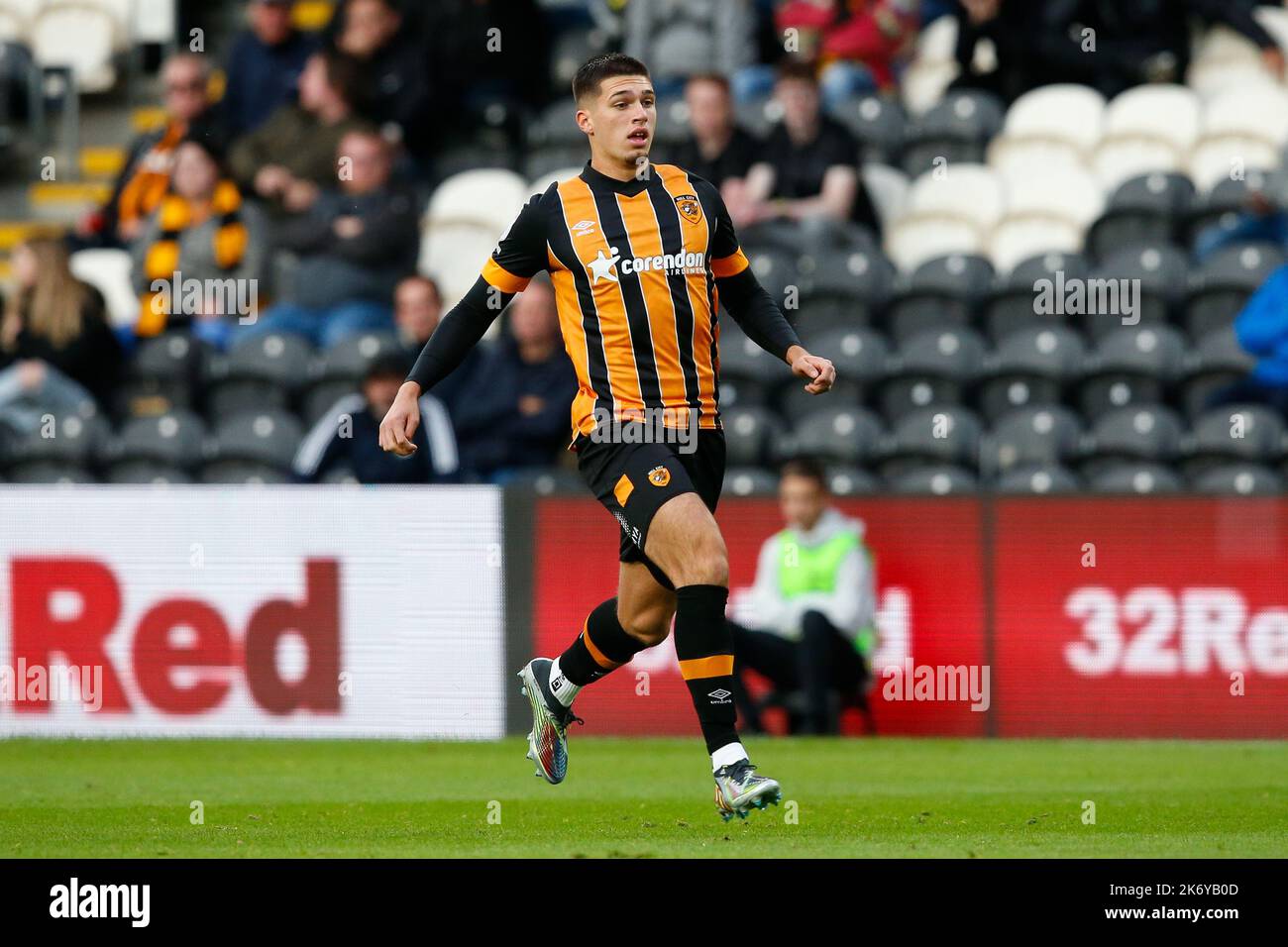xavier-simons-35-of-hull-city-during-the-sky-bet-championship-match-hull-city-vs-birmingham