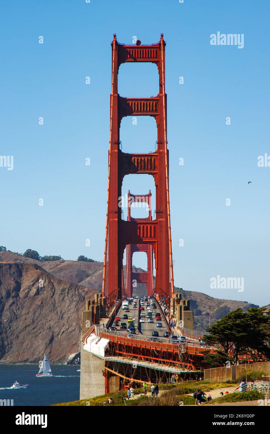 Famous Golden Gate bridge in San Francisco with a clear blue sky and ...
