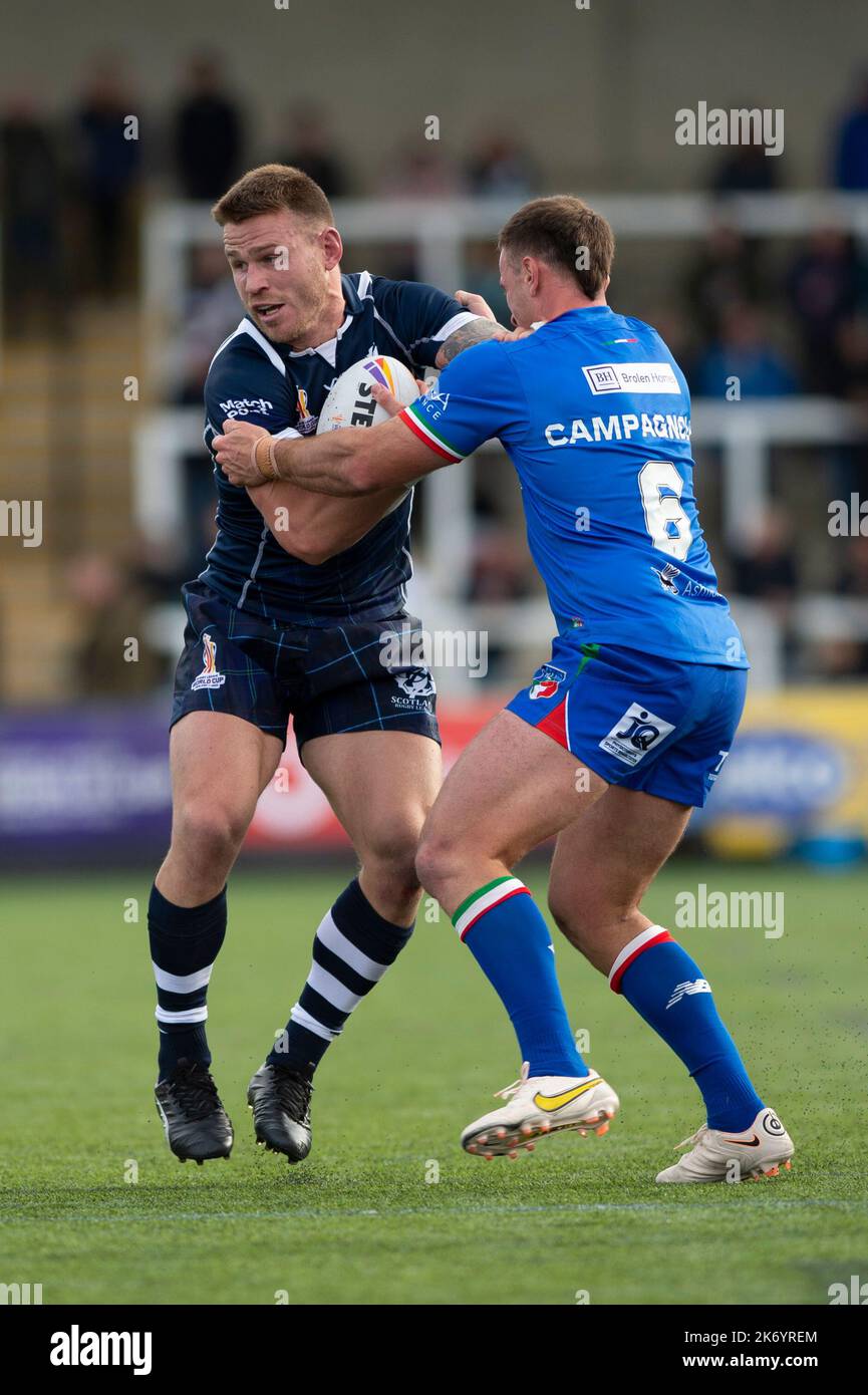Newcastle, UK. 16th October, 2022. Scotland 2nd Row Euan Aitken and ...