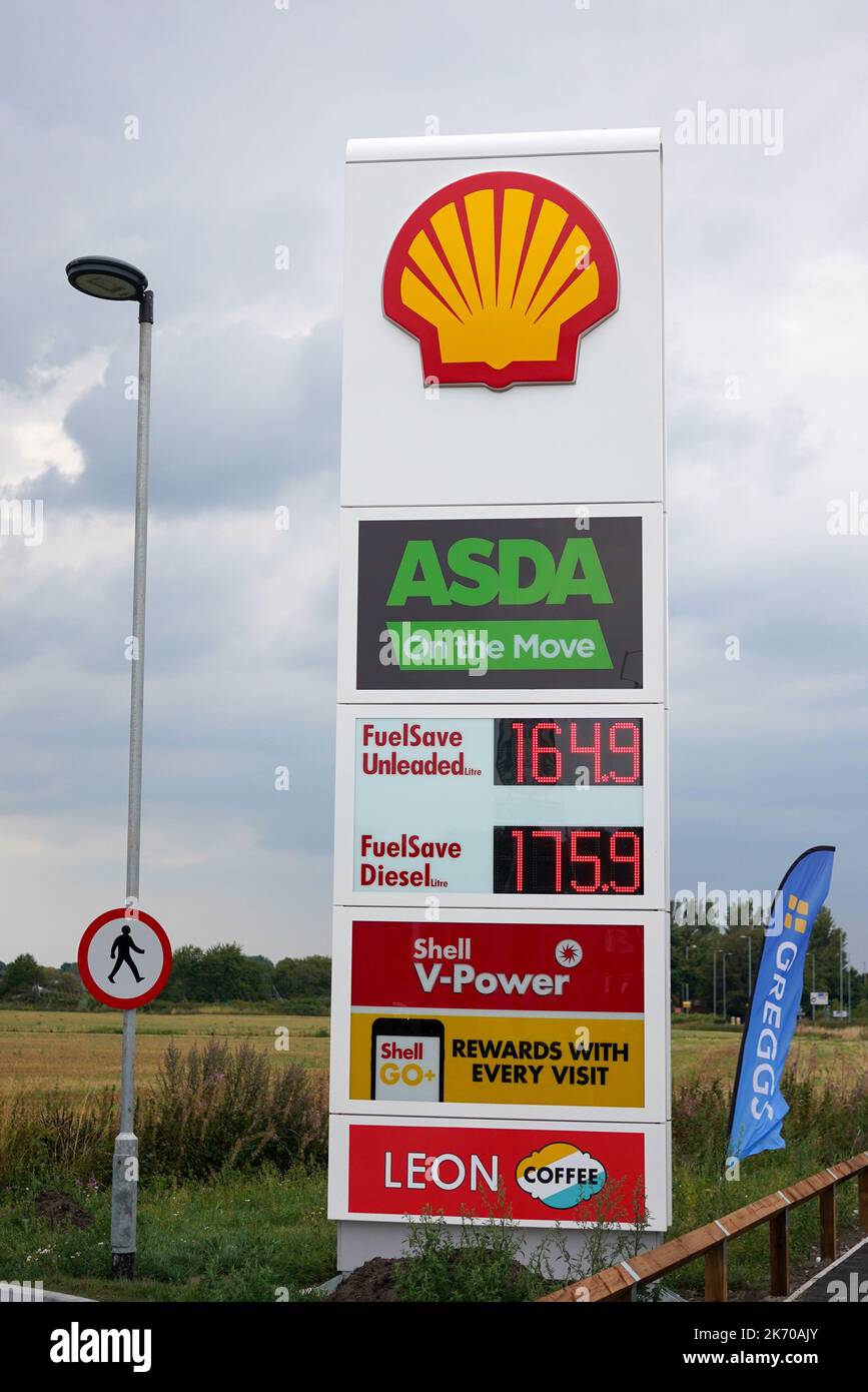 Motorway greggs hires stock photography and images Alamy