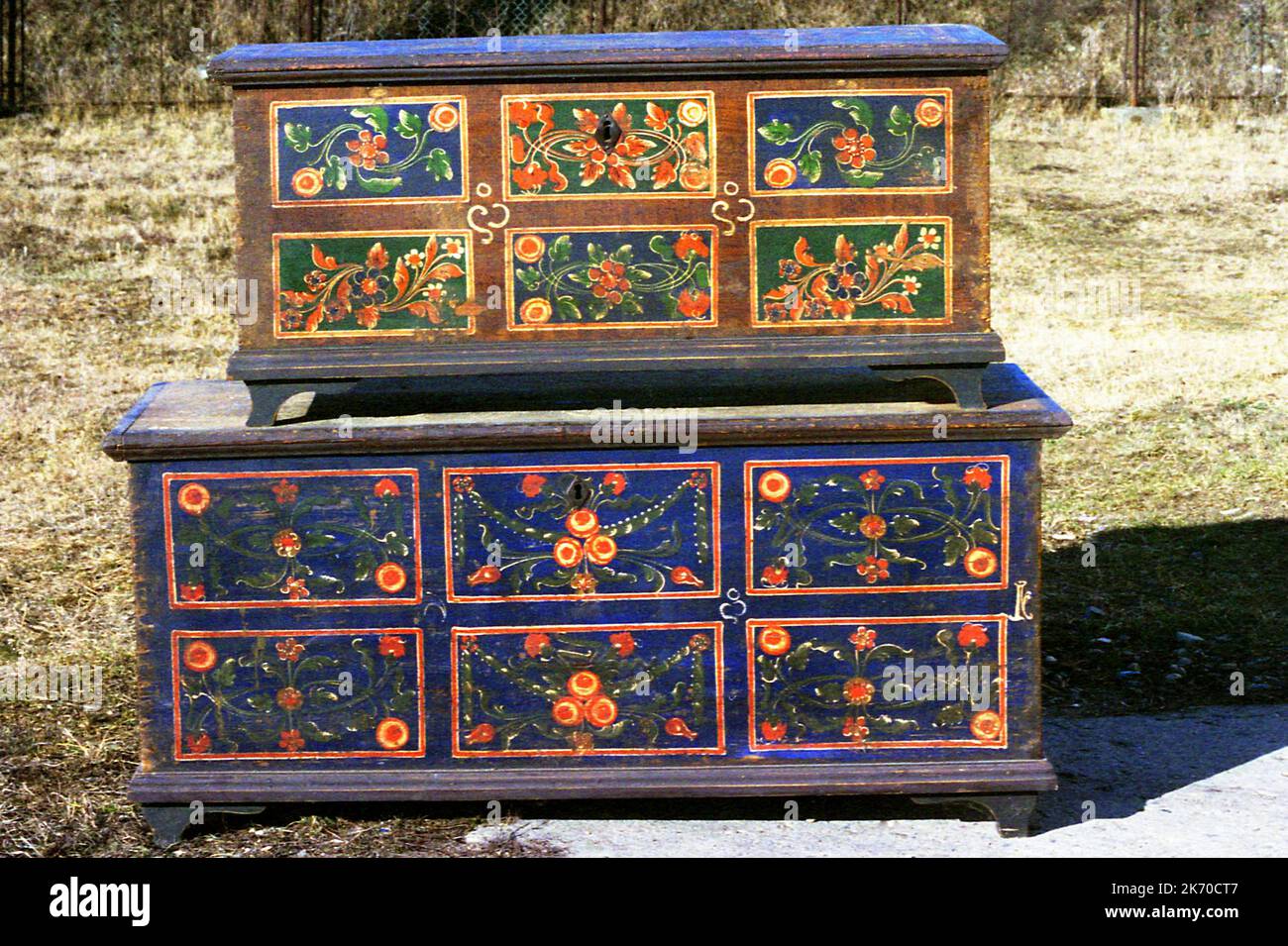 Hand painted furniture hires stock photography and images Alamy