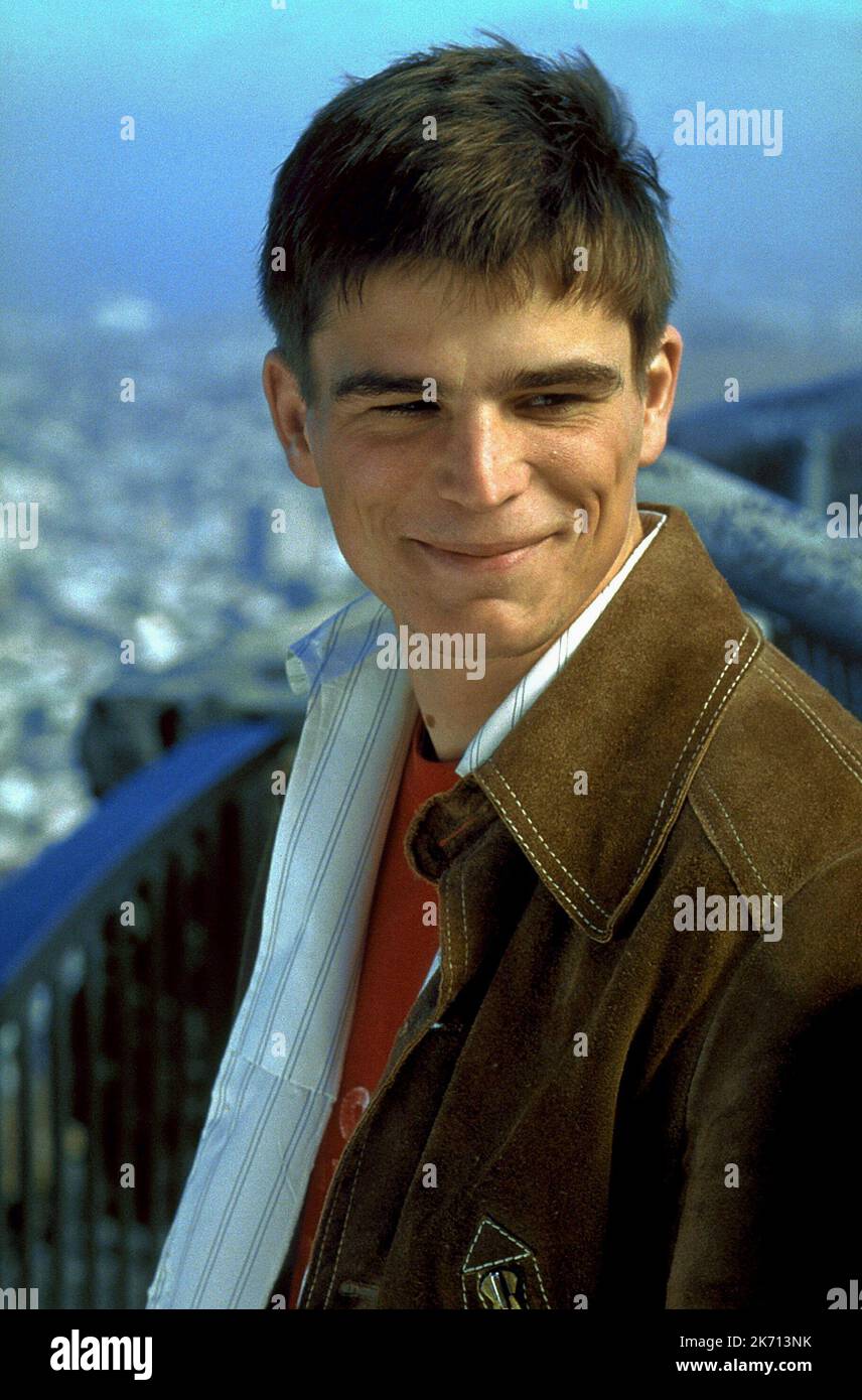 josh-hartnett-40-days-and-40-nights-2002-stock-photo-alamy