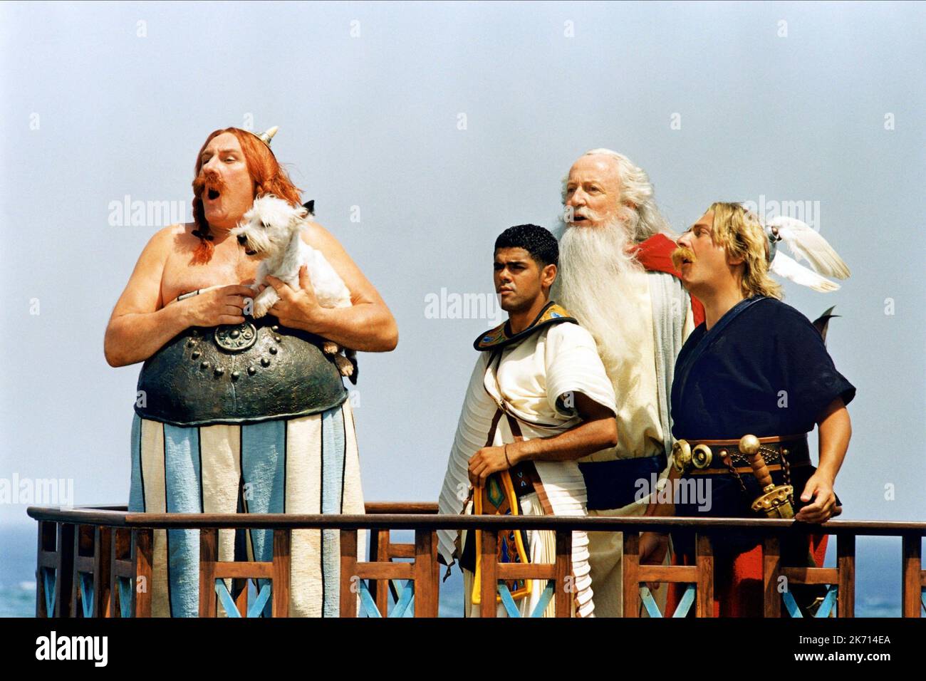 GERARD DEPARDIEU, JAMEL DEBBOUZE, CLAUDE RICH, CHRISTIAN CLAVIER, ASTERIX and OBELIX: MISSION CLEOPATRA, 2002 Stock Photo