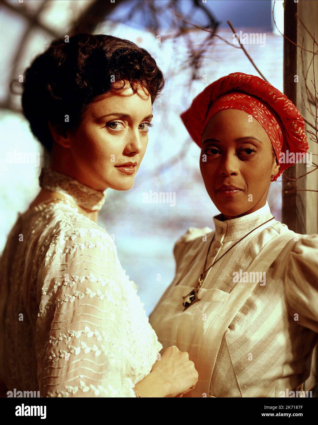 JULIA CAMPBELL, TSIDII LELOKA, ROSE RED, 2002 Stock Photo Alamy