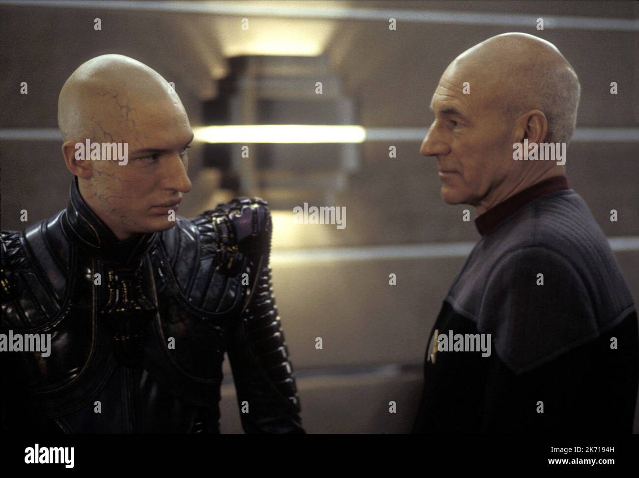 TOM HARDY, PATRICK STEWART, STAR TREK NEMESIS, 2002 Stock Photo Alamy