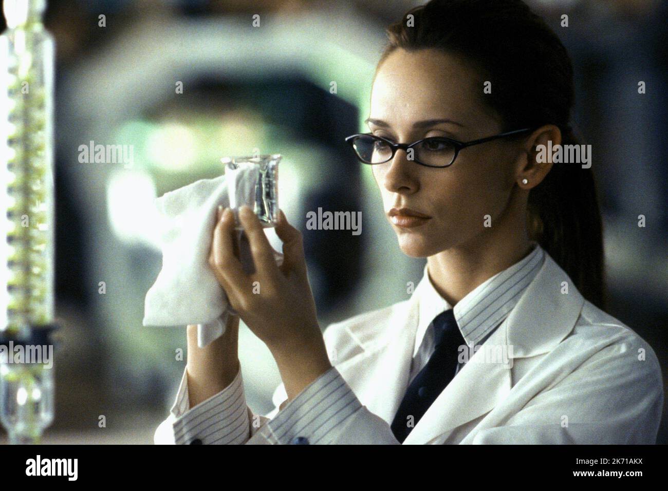 JENNIFER LOVE HEWITT, THE TUXEDO, 2002 Stock Photo