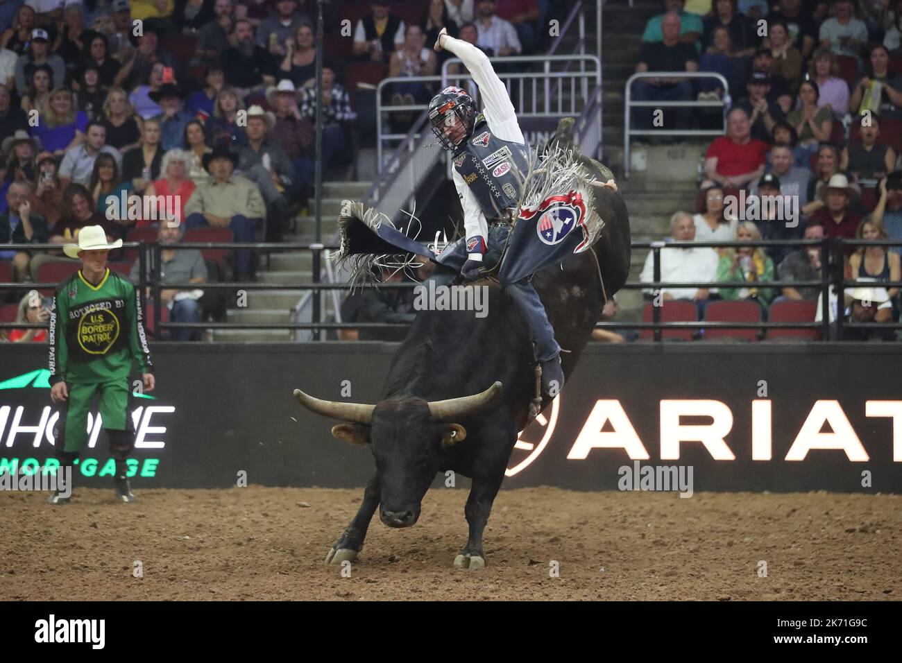 GLENDALE, AZ - OCTOBER 15: Rider Tate Pollmeier of the Oklahoma Freedom rides bull Blunt Force Trauma during the PBR Ridge Rider Days at the Desert Diamond Arena on October 15, 2022 in Glendale, AZ, United States.(Photo by Alejandro Salazar/PxImages) Credit: Px Images/Alamy Live News Stock Photo