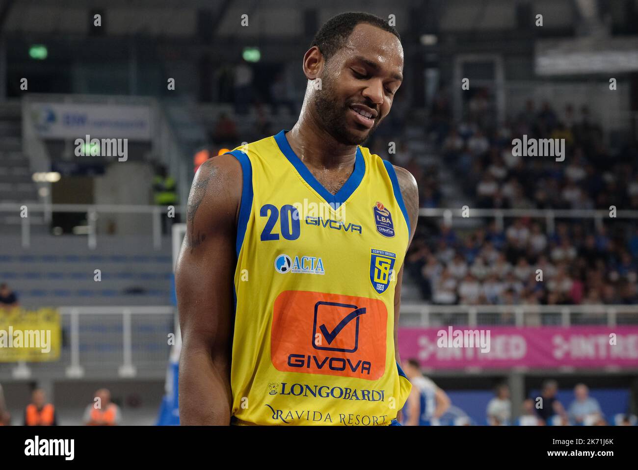 Brescia, Italy. 16th Oct, 2022. Mike Henry - Ginova Scafati during Germani Basket Brescia vs Ginova Scafati, Italian Basketball A Serie Championship in Brescia, Italy, October 16 2022 Credit: Independent Photo Agency/Alamy Live News Stock Photo