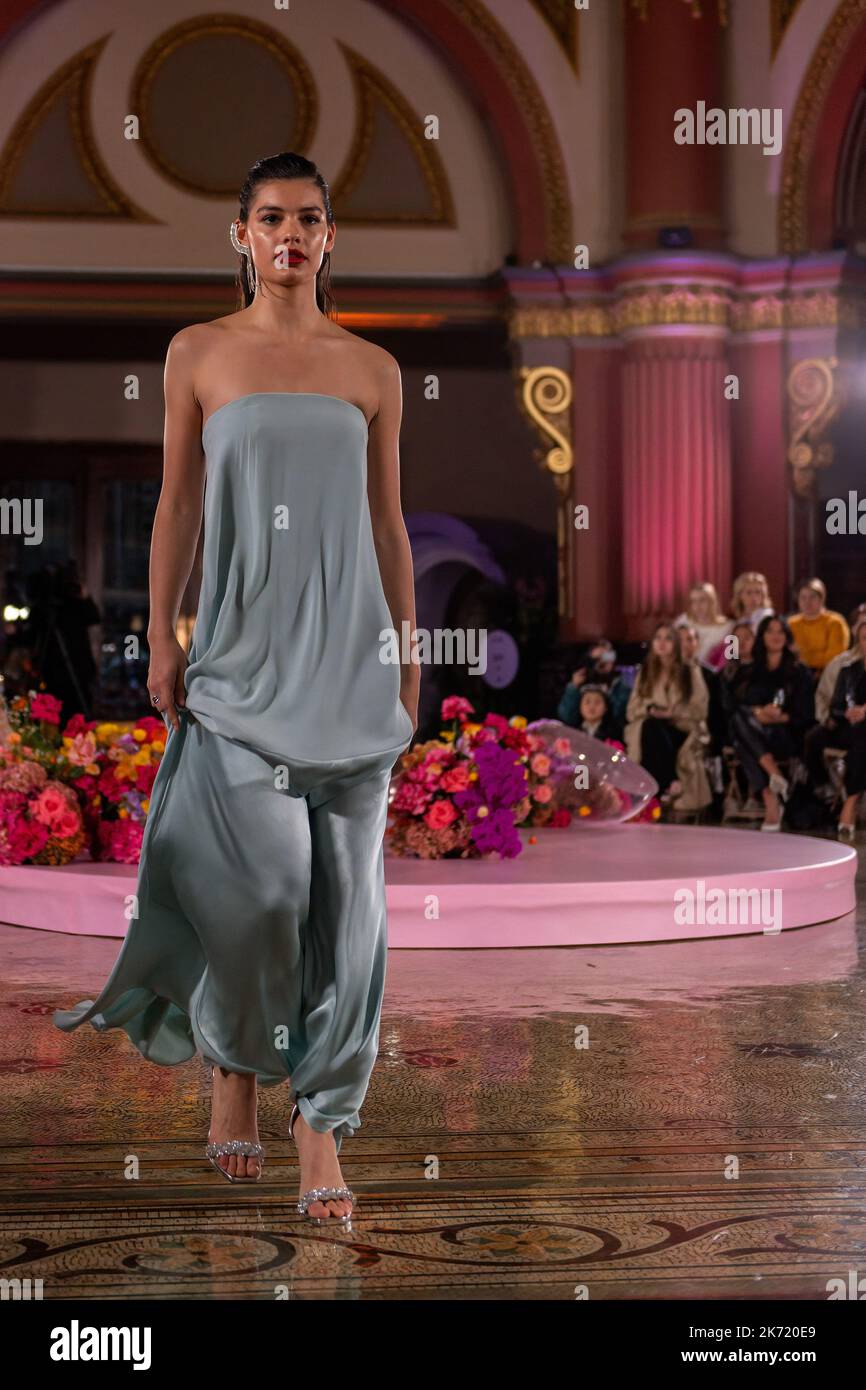 Sean Rentero Melbourne, Australia. 16th Oct, 2022. A model wearing an outfit by ...