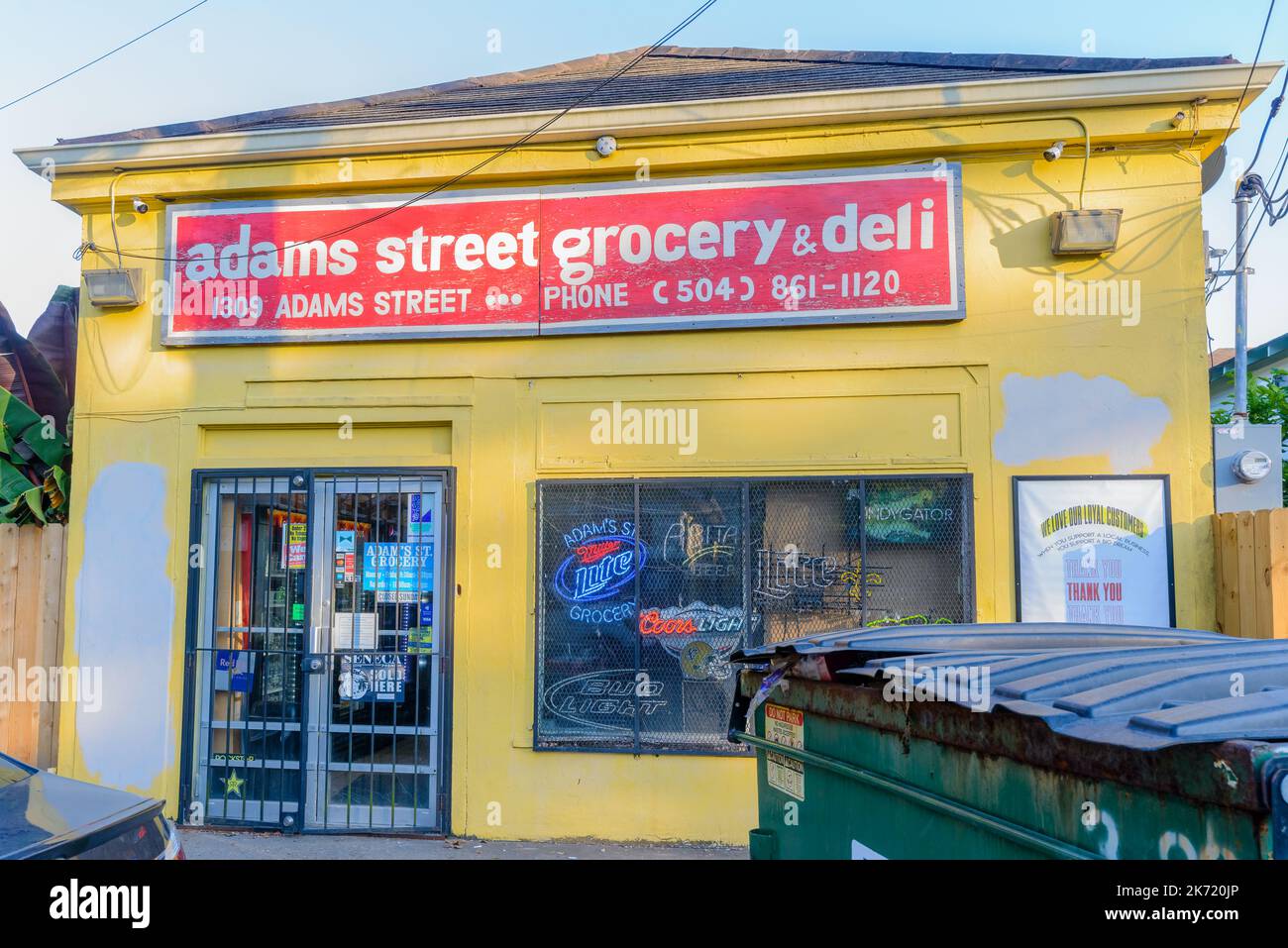 Adams street grocery and deli hires stock photography and images Alamy