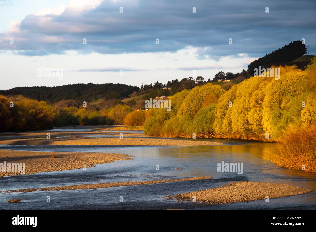 Tukituki RIver, Waipukurau, Central Hawke's Bay, North Island, New Zealand Stock Photo Alamy