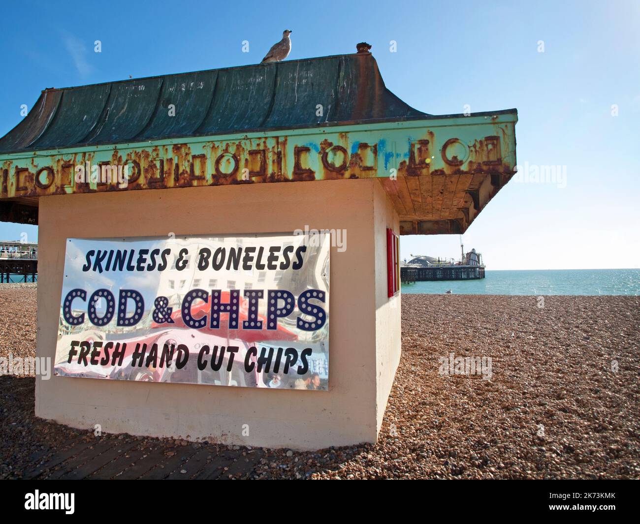 Fish and chips on the beach at Brighton Stock Photo Alamy