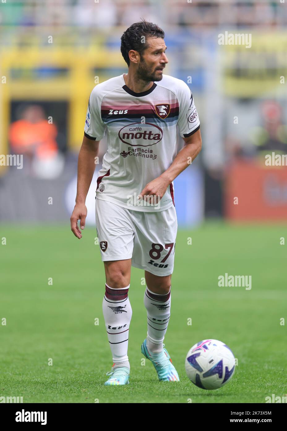 Milan, Italy, 16th October 2022. Antonio Candreva of Salernitana during the Serie A match at Giuseppe Meazza, Milan. Picture credit should read: Jonathan Moscrop / Sportimage Stock Photo