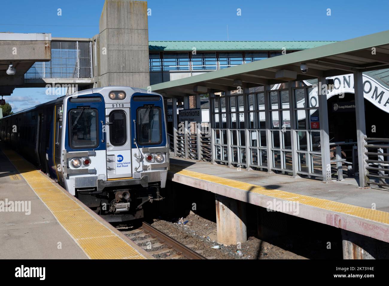 ronkonkoma-new-york-usa-21st-sep-2022-an-m9-electric-train-car-set