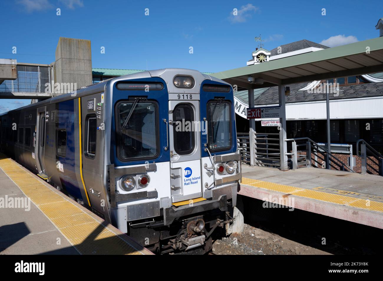 Ronkonkoma, New York, USA. 21st Sep, 2022. An M9 electric train car set