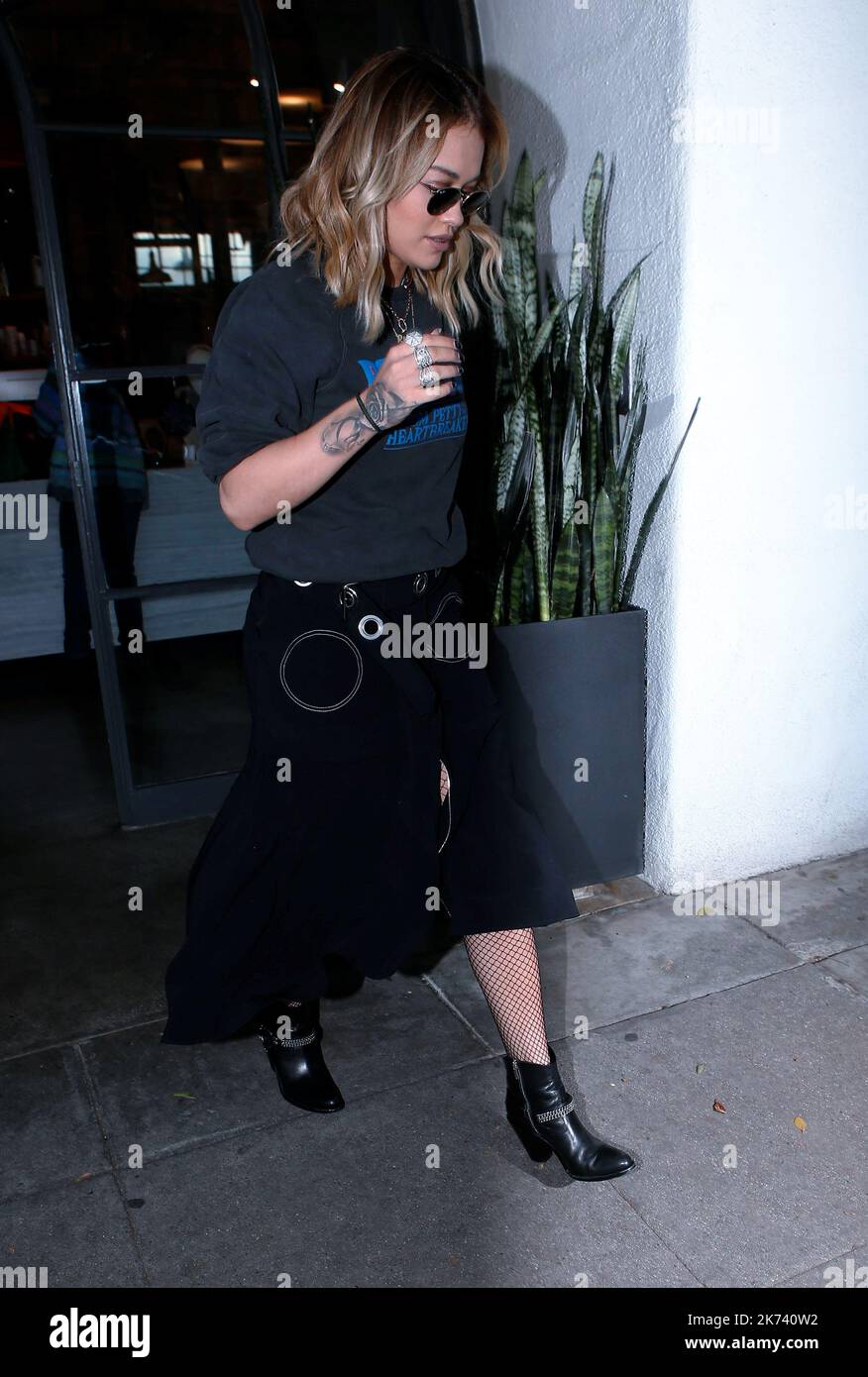 LOS ANGELES 01/12/2016 Rita Ora at Meche hair salon in Beverly Hills . Stock Photo