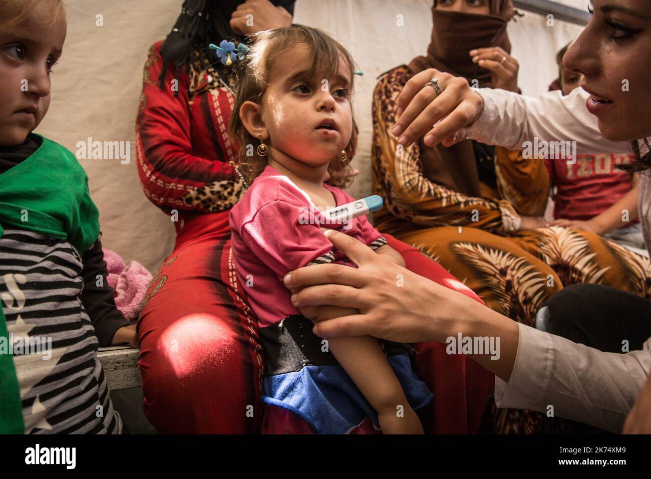 Camp arabe hi-res stock photography and images - Alamy