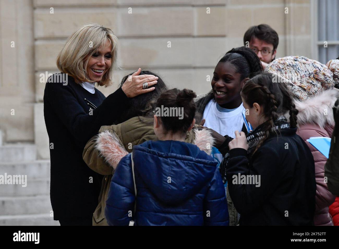 Brigitte Macron welcomes children from UNICEF Stock Photo - Alamy