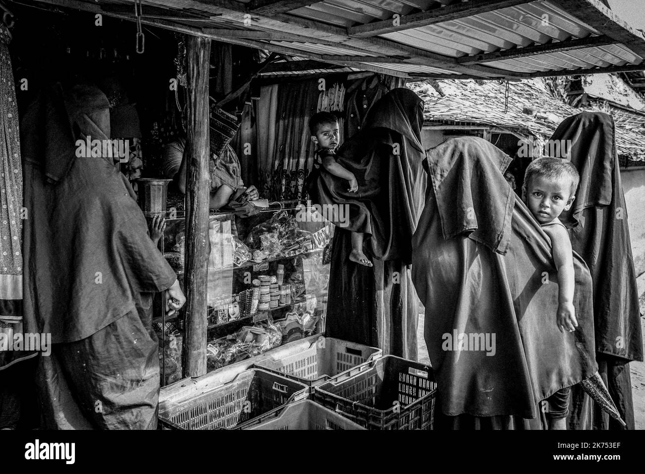 On the border between Burma and Bangladesh, the mass exodus of the